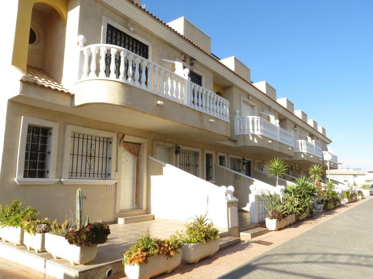 Casa Para Descanso Dehesa de Campoamor  Buitenkant foto
